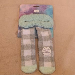 Gina Group Sleep Mask + Matching Plush Socks